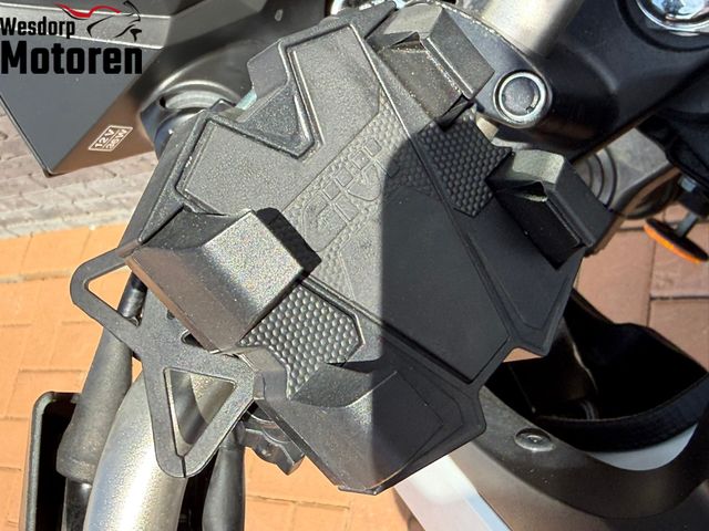 suzuki - v-strom-dl-650-abs