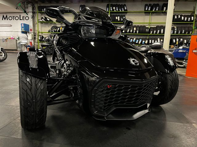 can-am - spyder-f3