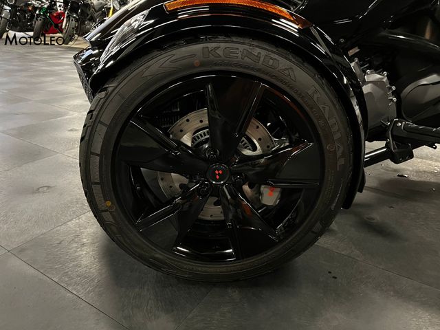 can-am - spyder-f3