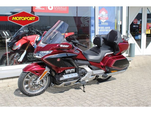 honda - gl-1800-goldwing-dct