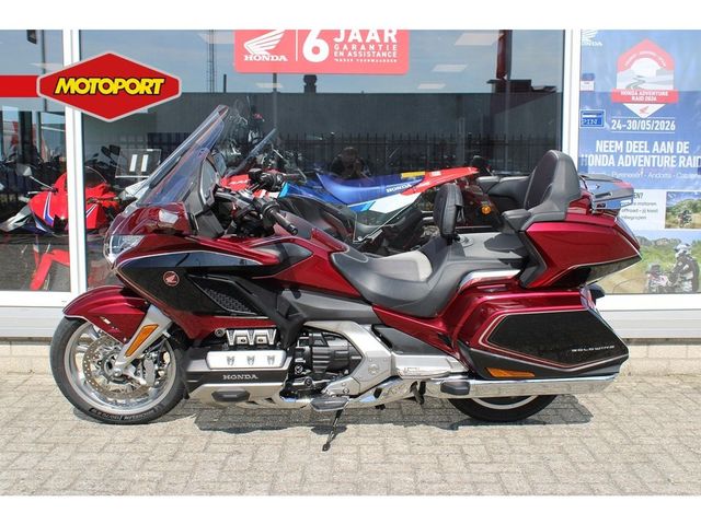 honda - gl-1800-goldwing-dct