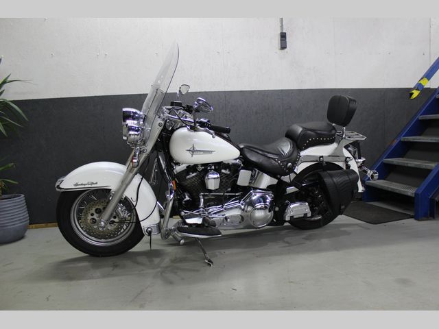 harley-davidson - heritage-softail-classic-flstc