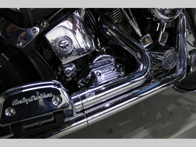 harley-davidson - heritage-softail-classic-flstc
