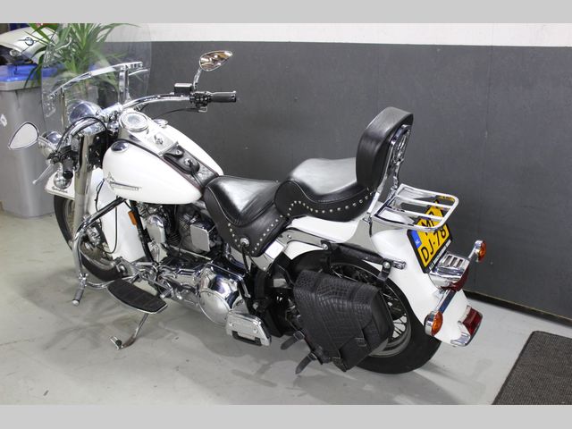 harley-davidson - heritage-softail-classic-flstc