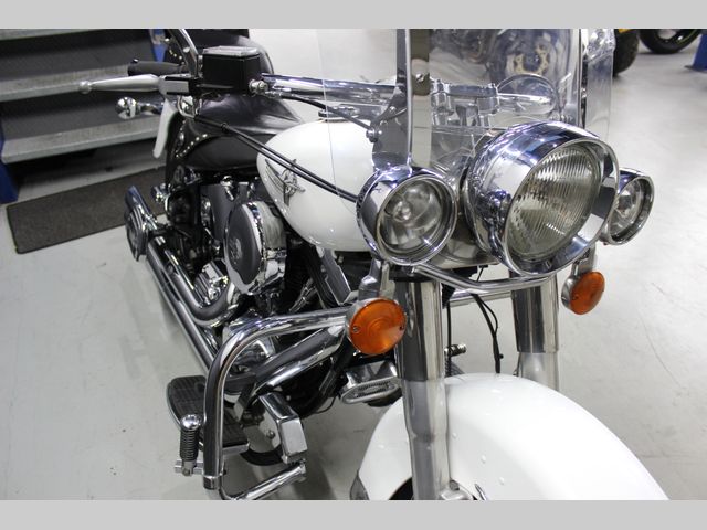 harley-davidson - heritage-softail-classic-flstc