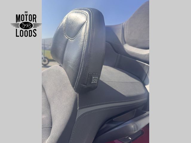 honda - gl-1800-goldwing-tour-dct