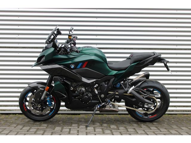 bmw - m-1000-xr