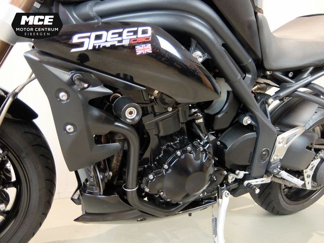 triumph - speed-triple-1050-abs
