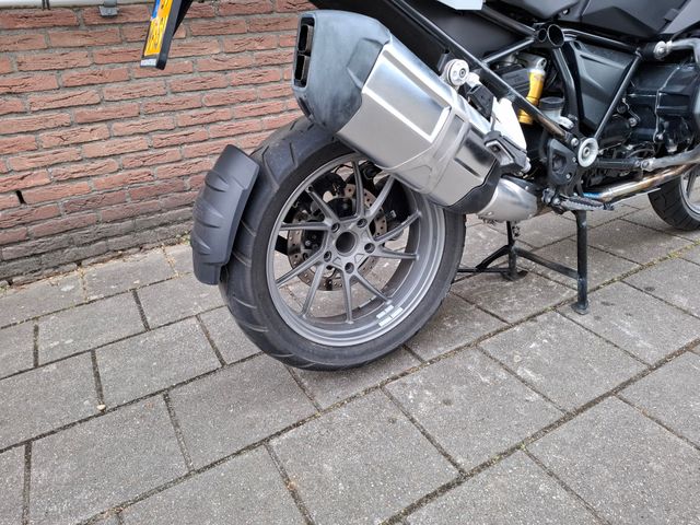 bmw - r-1200-gs