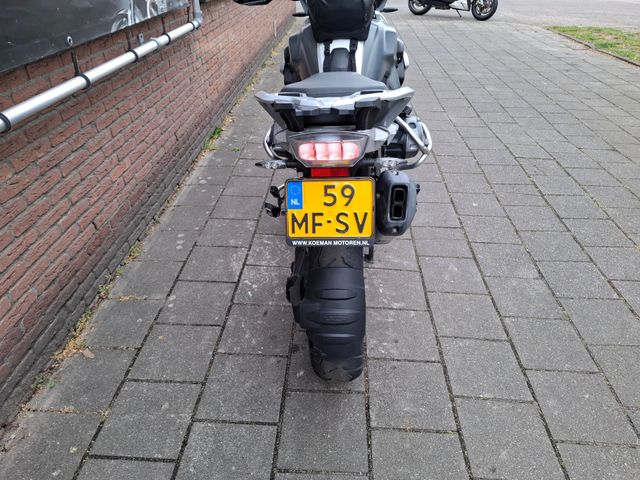 bmw - r-1200-gs