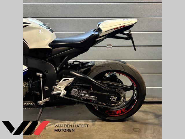 honda - cbr-1000-rr-fireblade