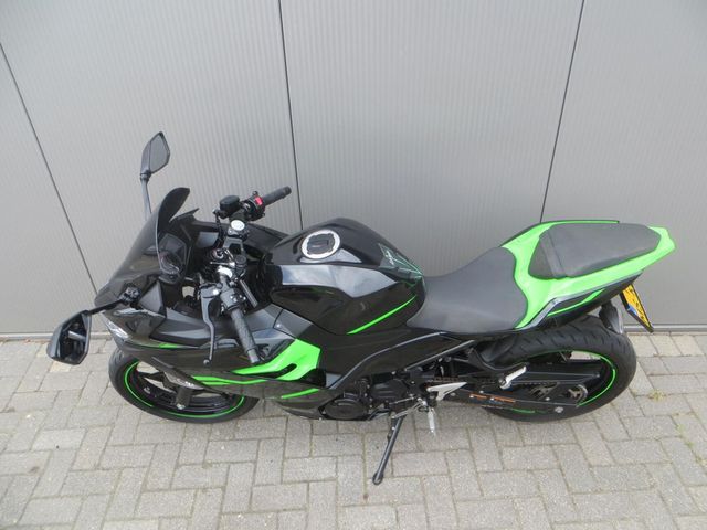 kawasaki - ninja-400