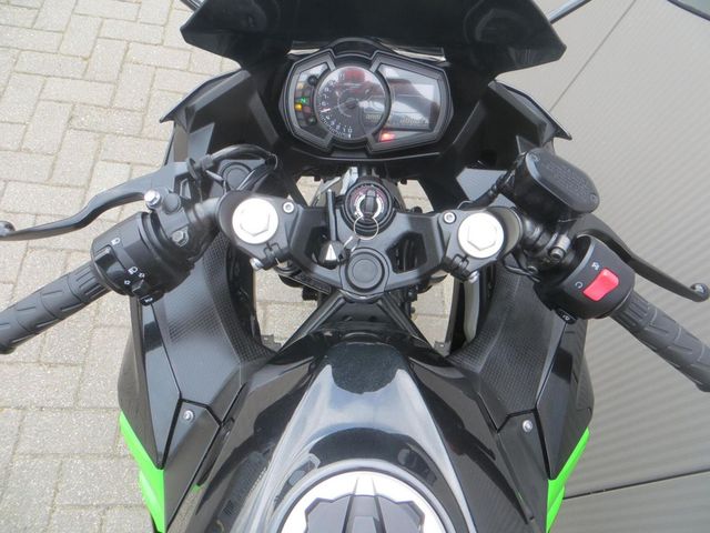 kawasaki - ninja-400