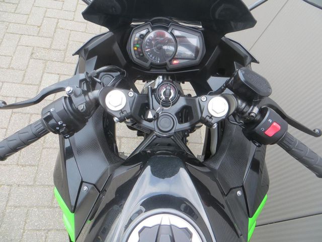 kawasaki - ninja-400