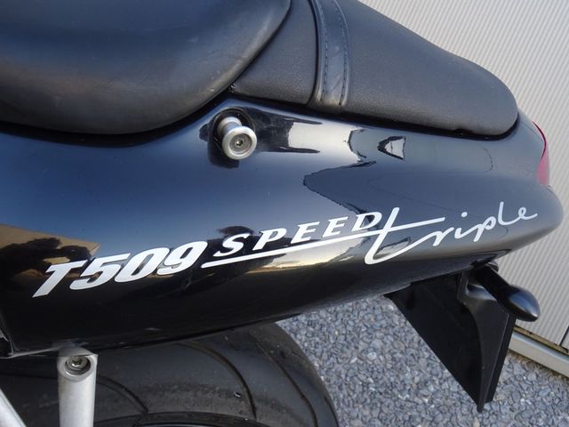 triumph - speed-triple