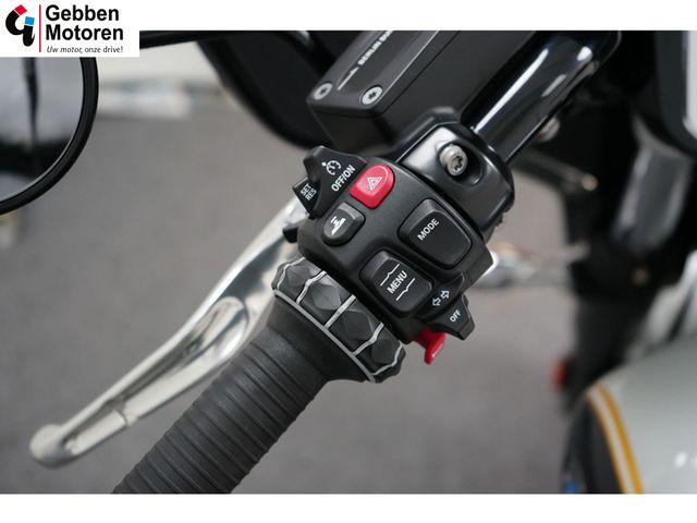 bmw - r-18-b