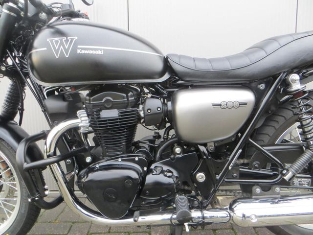 kawasaki - w800