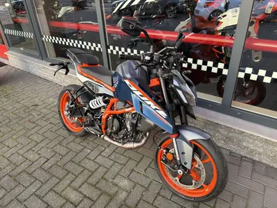 KTM 390 DUKE – foto 2