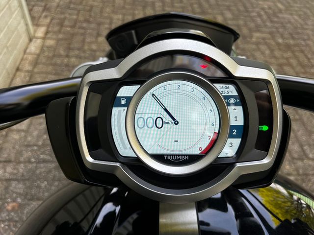 triumph - rocket-3-r