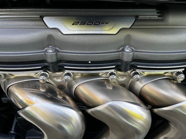 triumph - rocket-3-r