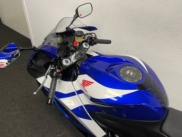 honda - cbr-600-rr