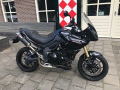 TRIUMPH TIGER 1050