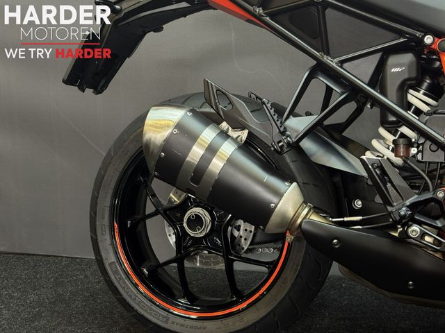 ktm - 1290-super-duke-gt