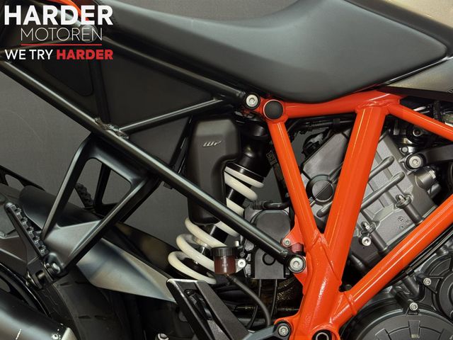ktm - 1290-super-duke-gt