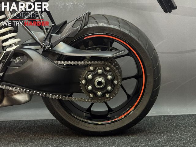 ktm - 1290-super-duke-gt