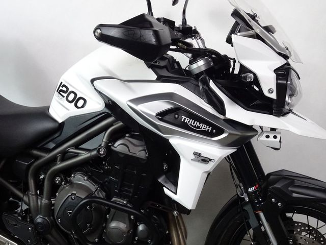 triumph - tiger-1200-xca