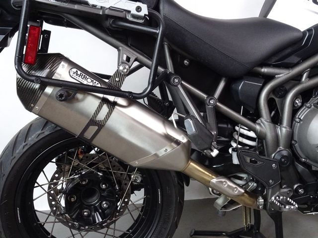 triumph - tiger-1200-xca
