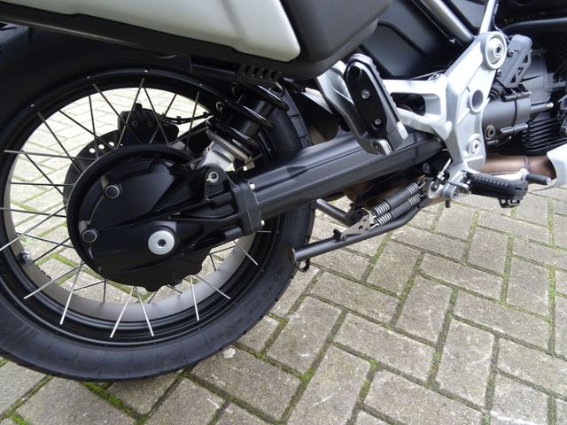 moto-guzzi - v-85-tt