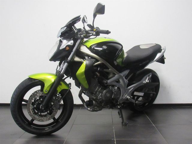 suzuki - gladius