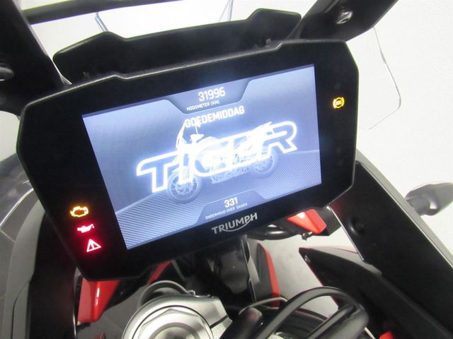 triumph - tiger-900-gt-pro