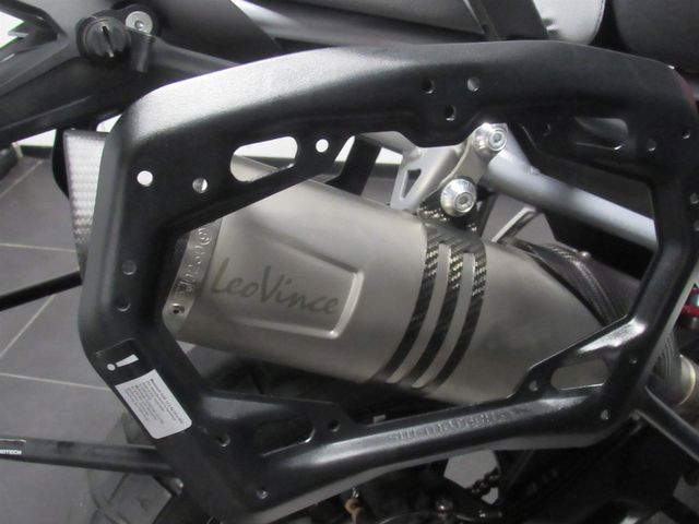 triumph - tiger-900-gt-pro