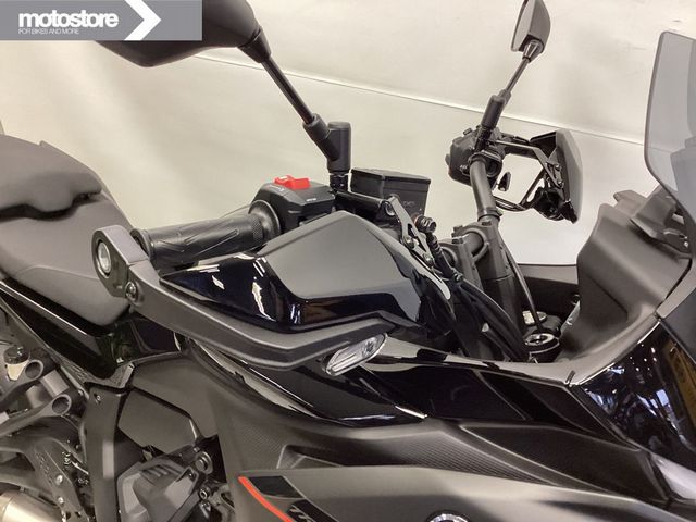 yamaha - tracer-7-y-amt