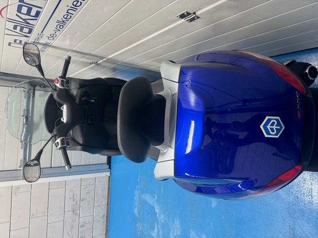 piaggio - mp3-300-lt