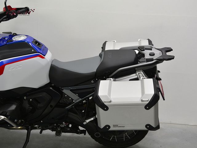bmw - r-1300-gs-adventure-trophy
