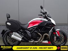 DUCATI DIAVEL STRADA