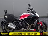 DUCATI DIAVEL STRADA