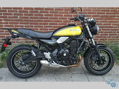 KAWASAKI Z650RS – foto 3
