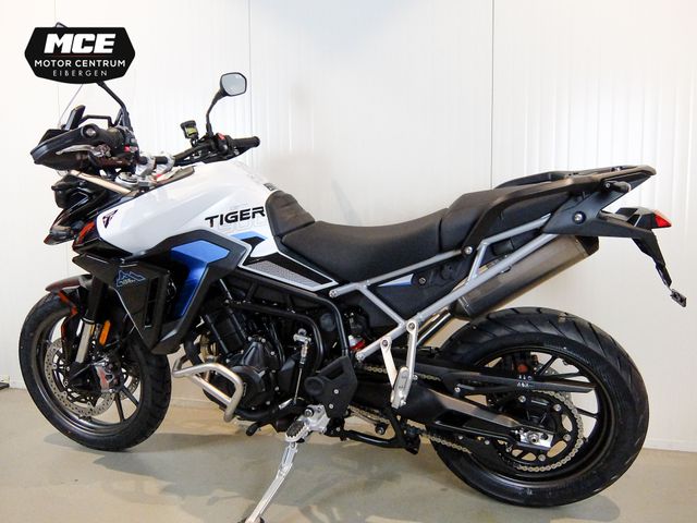 triumph - tiger-900-alpine-edition