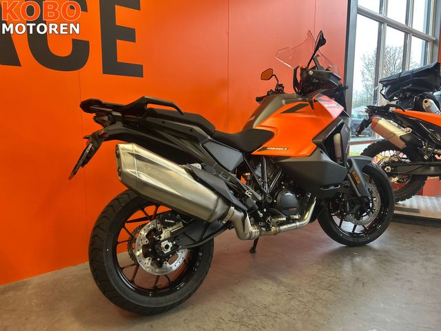 ktm - 1390-super-adventure-s