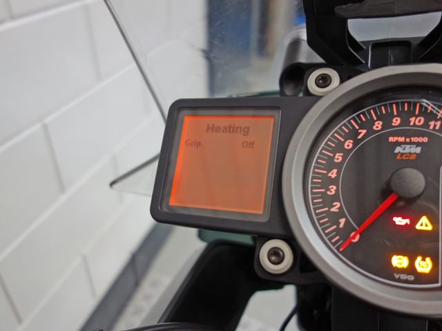 ktm - 1290-super-duke-gt