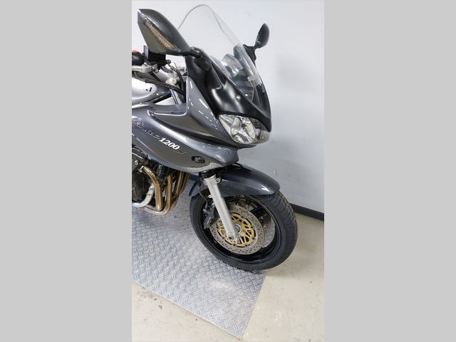 suzuki - bandit-1200-s