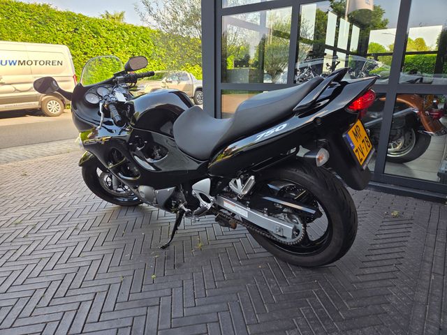 suzuki - gsx-750-f