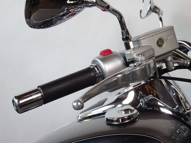 suzuki - c-800-intruder