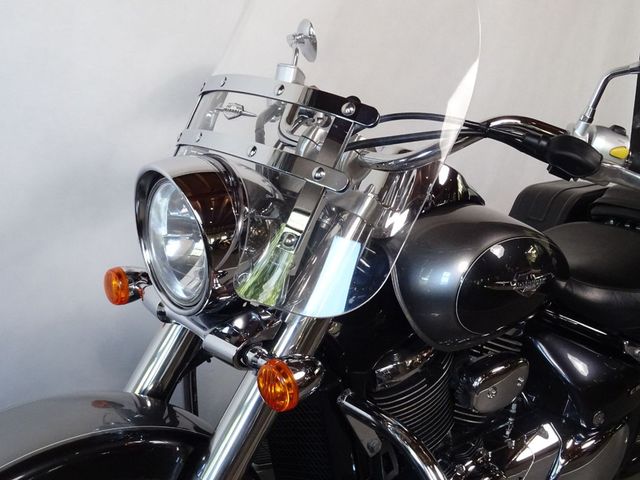 suzuki - c-800-intruder