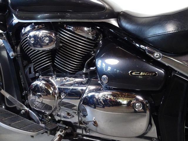 suzuki - c-800-intruder