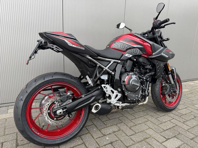 suzuki - gsx-8s